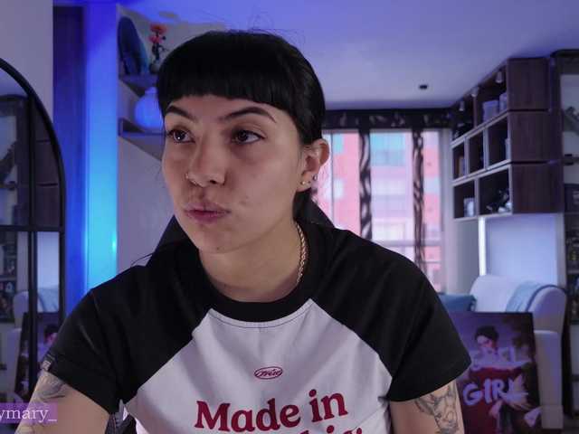 SaraaDesire live cam on BongaCams