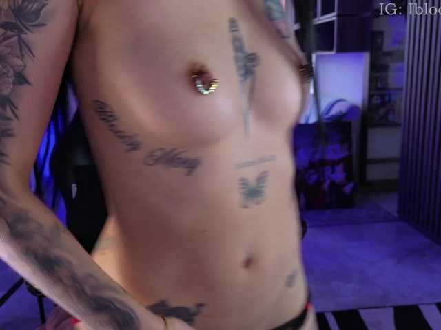 SaraaDesire live cam on BongaCams