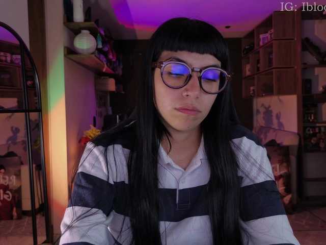 SaraaDesire live cam on BongaCams