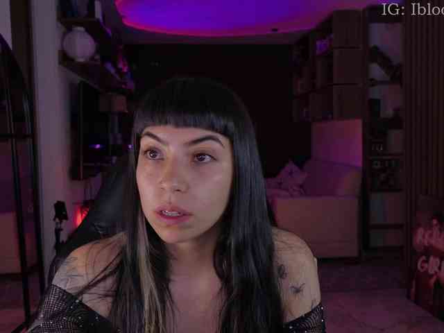 Modella: SaraaDesire