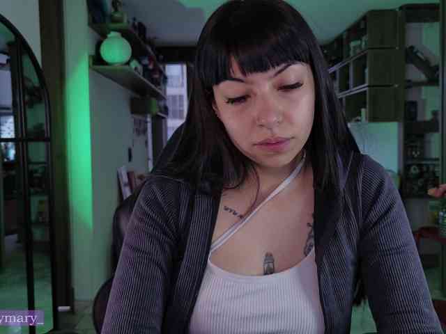 Modella: SaraaDesire