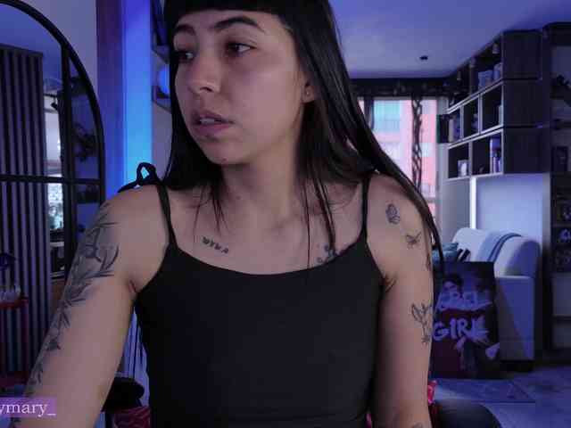 SaraaDesire webcam