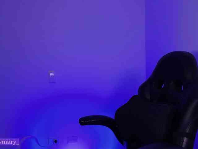 Modella: SaraaDesire