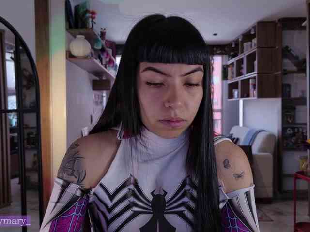 SaraaDesire webcam