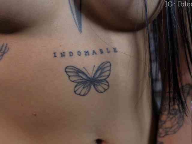Modella: SaraaDesire