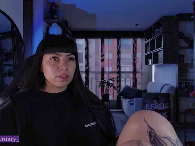Modella: SaraaDesire