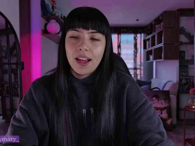 SaraaDesire webcam