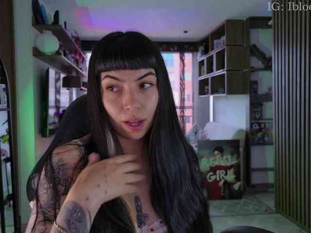 Modella: SaraaDesire