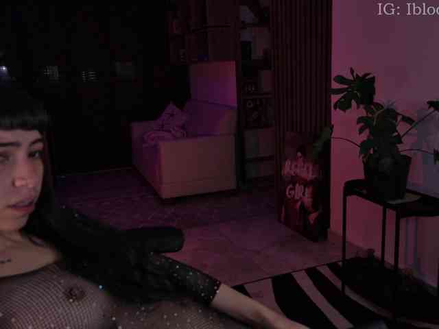 SaraaDesire webcam