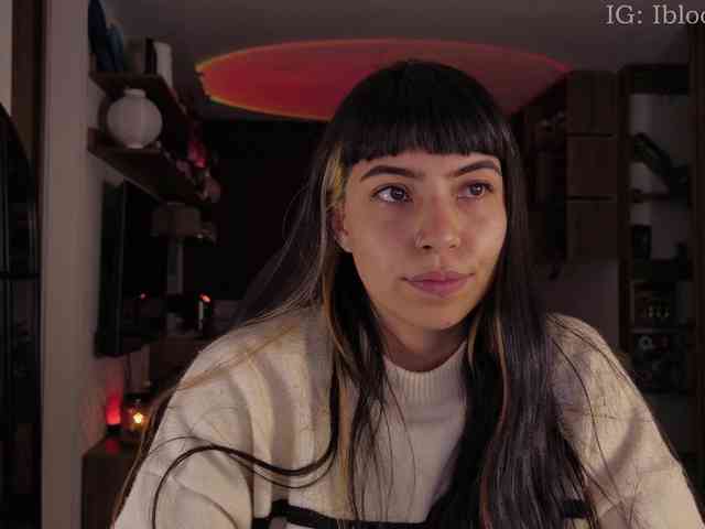 Modella: SaraaDesire