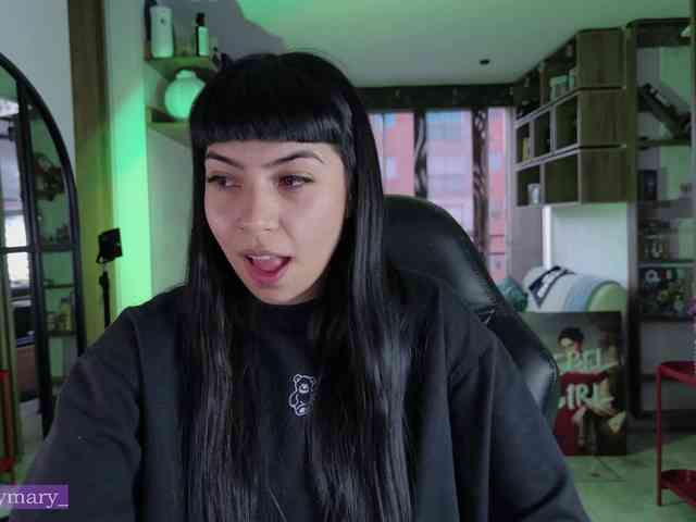 Modella: SaraaDesire