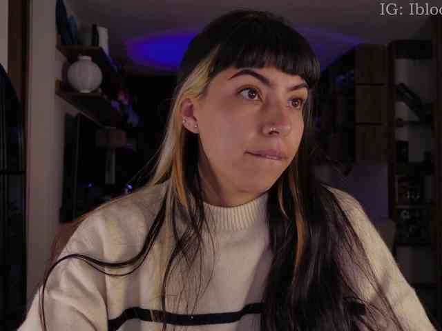 Modella: SaraaDesire