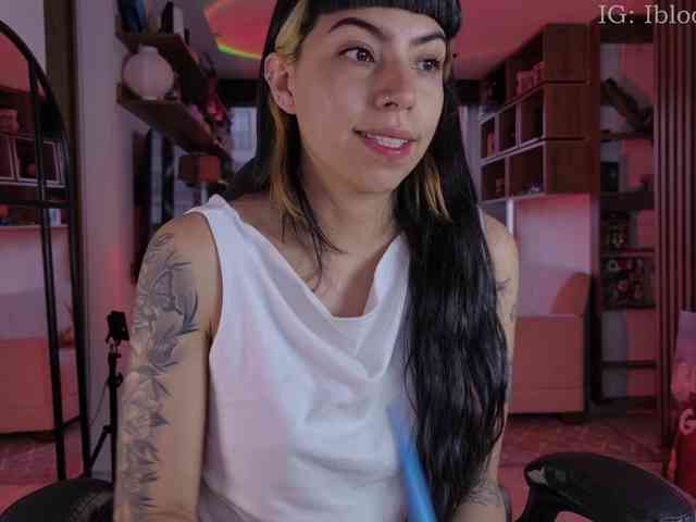 Modella: SaraaDesire