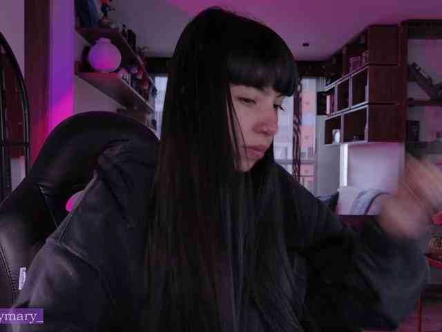 Modella: SaraaDesire