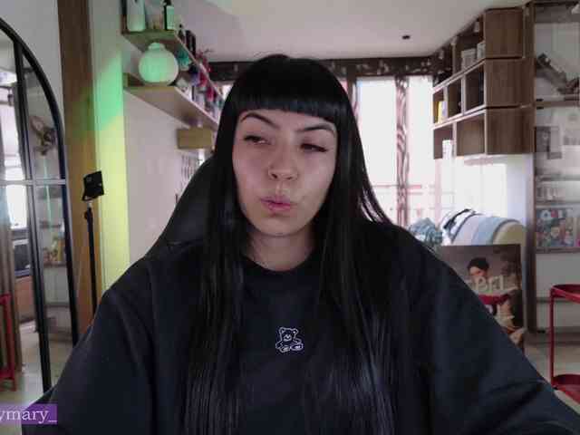 SaraaDesire webcam