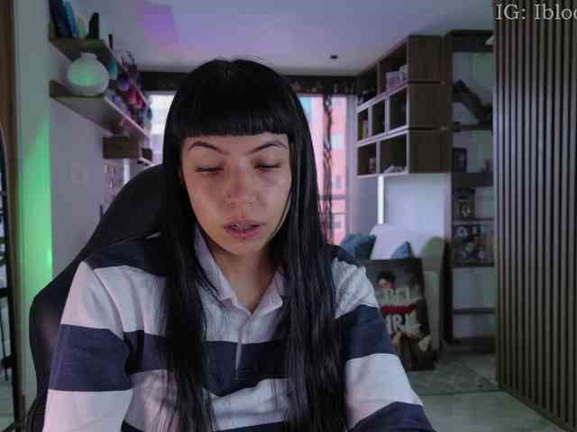 Modella: SaraaDesire