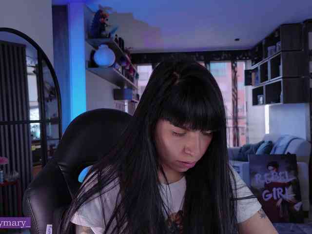 SaraaDesire webcam