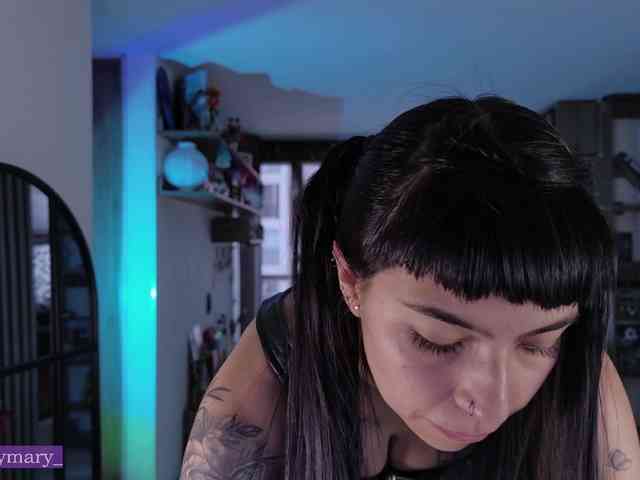 SaraaDesire webcam