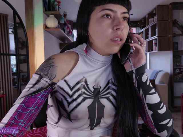 SaraaDesire webcam