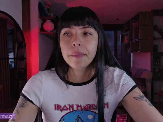 Modella: SaraaDesire