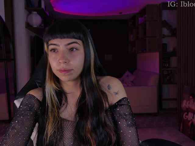 Modella: SaraaDesire