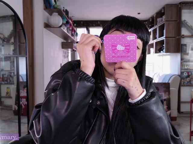 SaraaDesire webcam