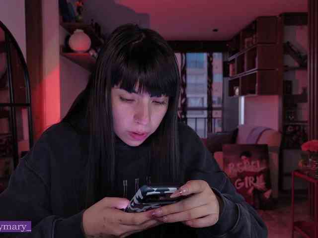 SaraaDesire webcam