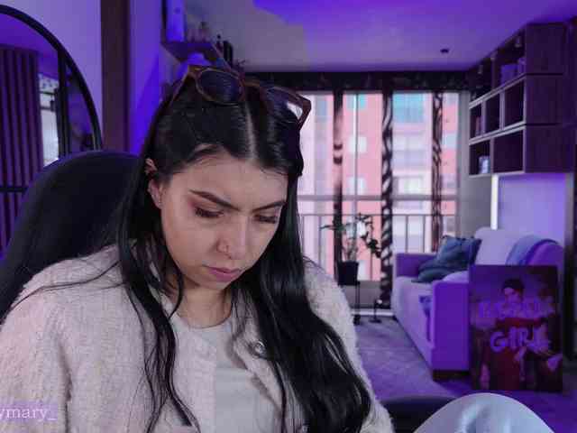 Modella: SaraaDesire