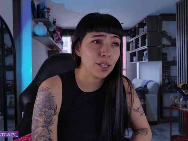 SaraaDesire webcam