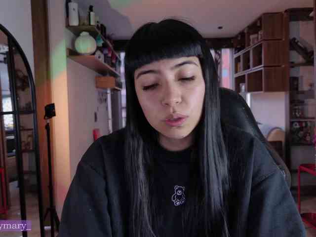 Modella: SaraaDesire