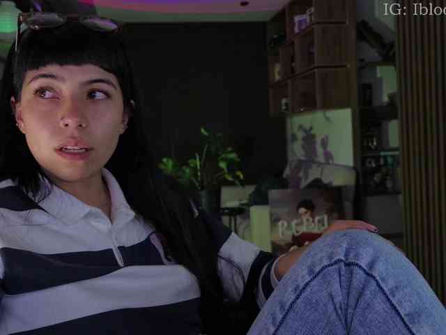 Modella: SaraaDesire
