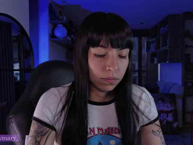 Modella: SaraaDesire