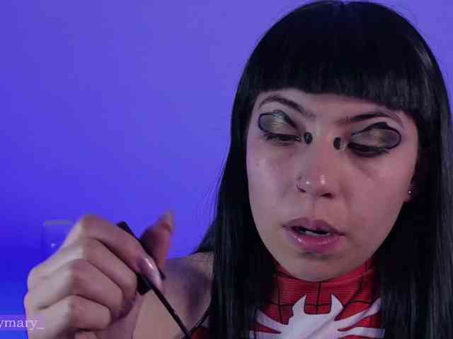 Modella: SaraaDesire