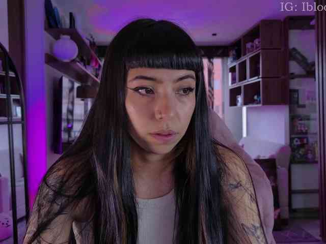SaraaDesire webcam