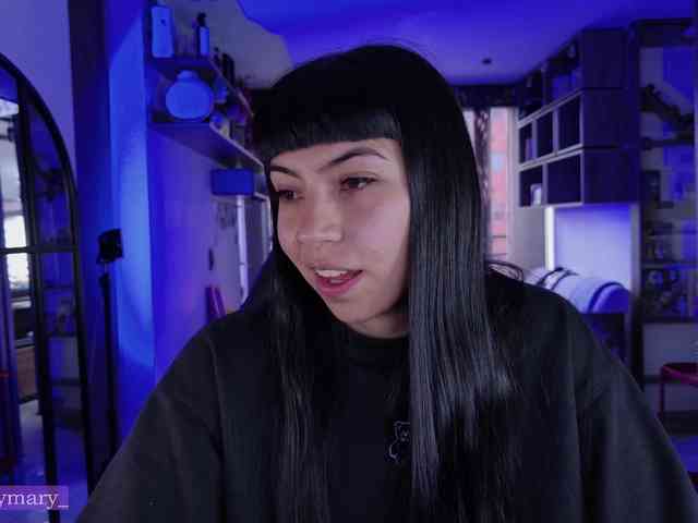 SaraaDesire webcam