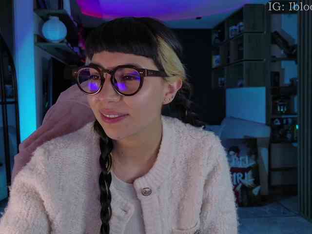 Modella: SaraaDesire