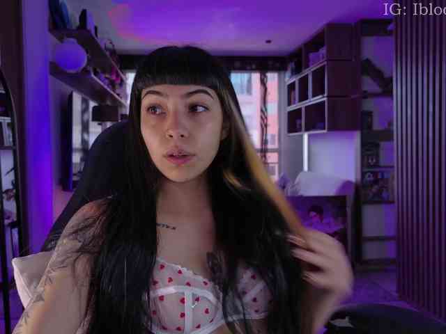 Modella: SaraaDesire