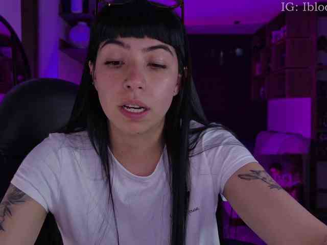SaraaDesire webcam