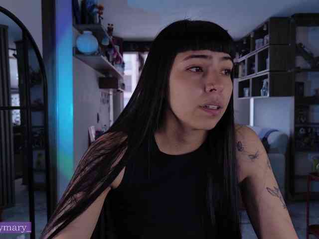 Modella: SaraaDesire