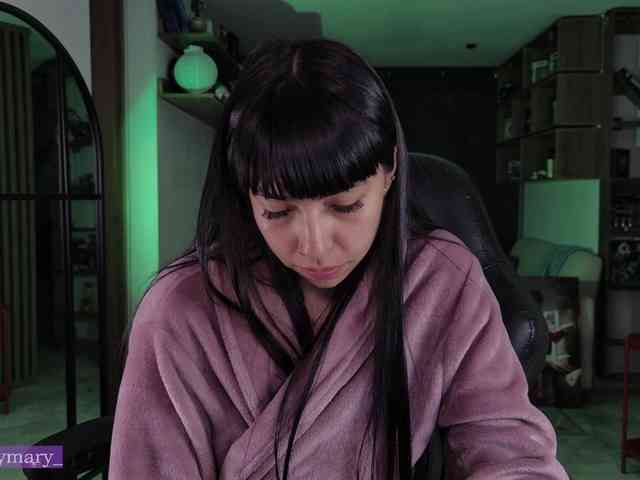 SaraaDesire webcam
