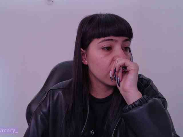 Modella: SaraaDesire
