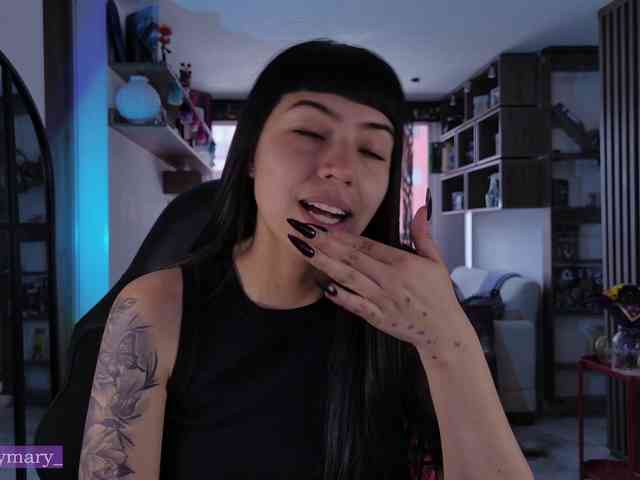 SaraaDesire webcam