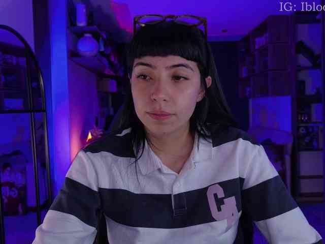 SaraaDesire webcam