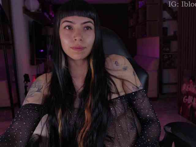 Modella: SaraaDesire