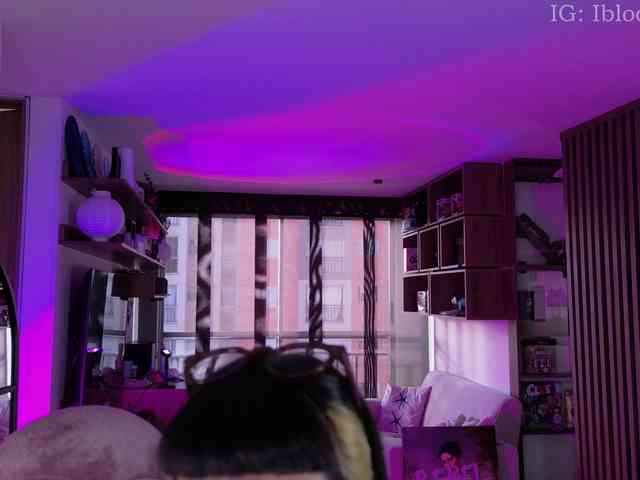 Modella: SaraaDesire
