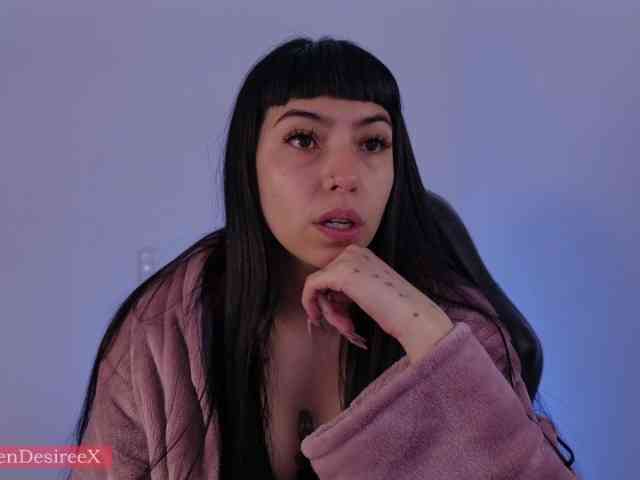 Modella: SaraaDesire