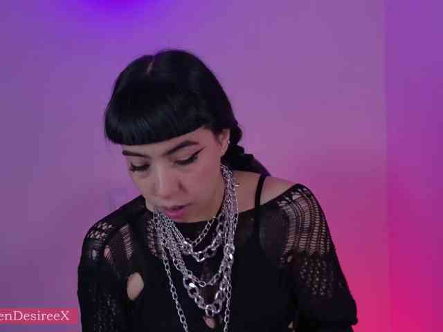 Modella: SaraaDesire
