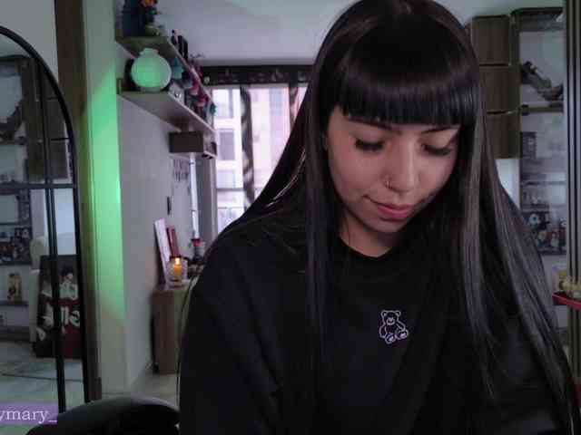Modella: SaraaDesire