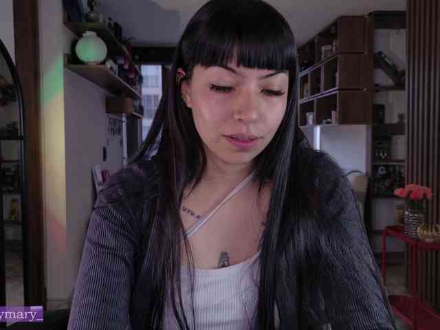 Modella: SaraaDesire