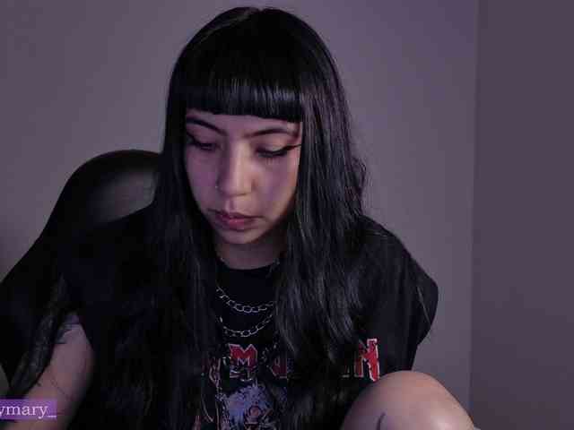 SaraaDesire webcam